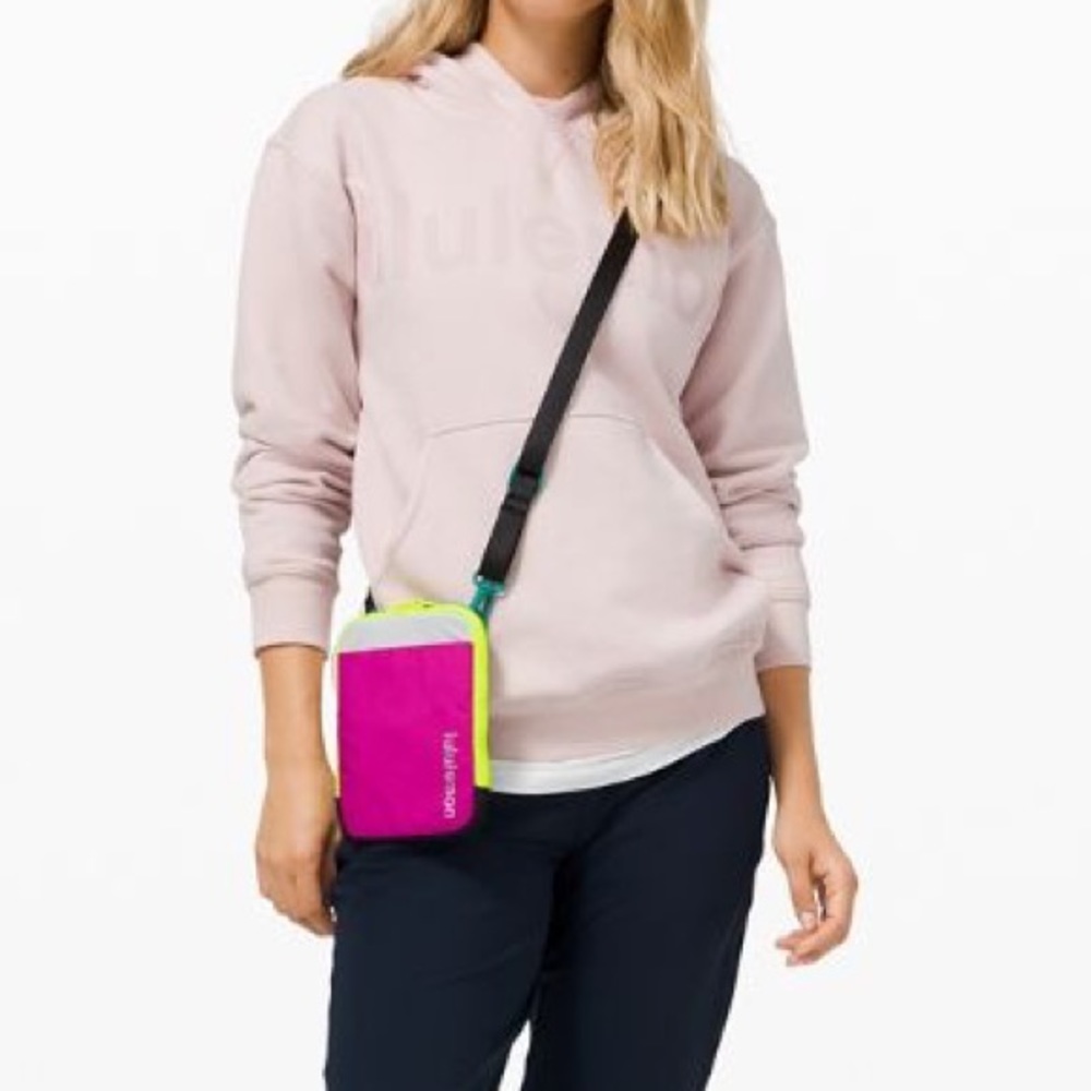 Lululemon Easy Access Crossbody
